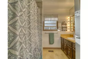 255 I St, Columbia City, OR 97018 - Photo 15