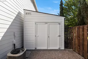 16197 SE Jasper Dr, Happy Valley, OR 97089 - Photo 35