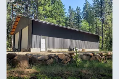 492 Sleepy Hollow Rd, Lyle, WA 98635 - Photo 7