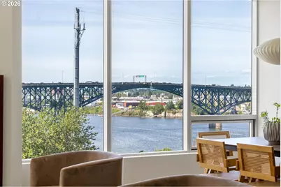 836 S Curry St #708, Portland, OR 97239 - Photo 9