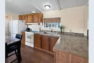 15765 Highway 101 #9, Brookings, OR 97415 - Photo 11