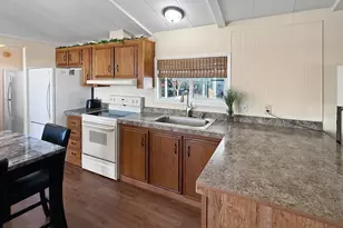 15765 Hwy 101, Brookings, OR 97415 - Photo 11