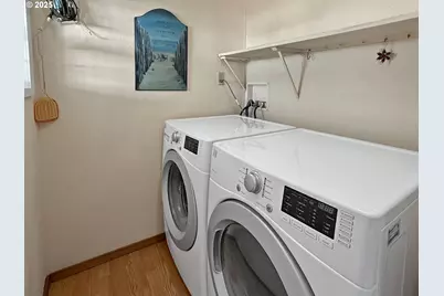 15765 Highway 101 #9, Brookings, OR 97415 - Photo 23