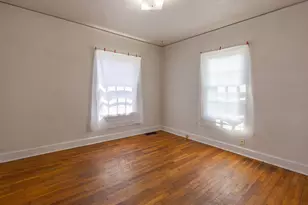 8005 SE Malden St, Portland, OR 97206 - Photo 9