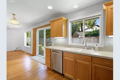 10707 NW 7th Ave, Vancouver, WA 98685 - Photo 17