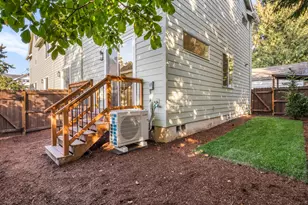 2084 N Watts St, Portland, OR 97217 - Photo 13