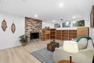 5555 SW Dover Ct, Portland, OR 97225 - Photo 29