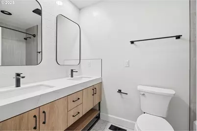 5555 SW Dover Ct, Portland, OR 97225 - Photo 19