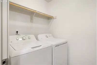 4870 NW Olivares Ter, Portland, OR 97229 - Photo 17