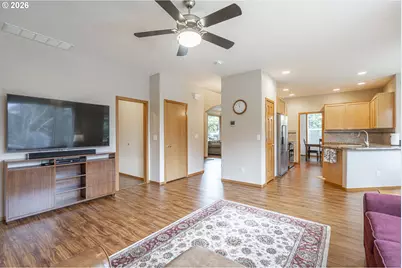 18214 S Brookstone Dr, Oregon City, OR 97045 - Photo 15