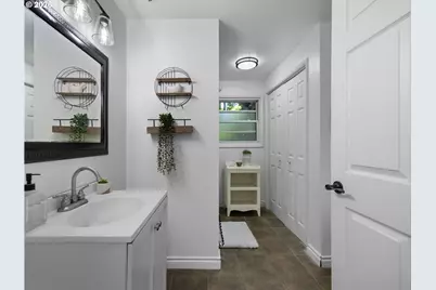 69080 E Vine Maple Dr, Rhododendron, OR 97049 - Photo 15