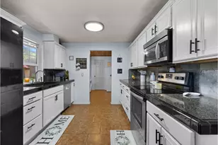 69080 E Vine Maple Dr, Rhododendron, OR 97049 - Photo 13