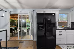 69080 E Vine Maple Dr, Rhododendron, OR 97049 - Photo 11