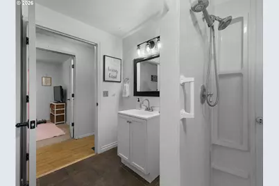69080 E Vine Maple Dr, Rhododendron, OR 97049 - Photo 17