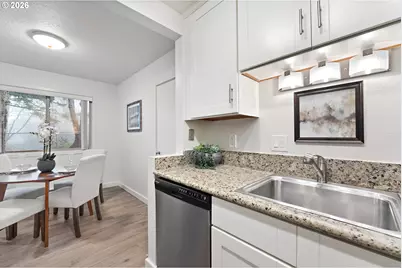 81 Oswego Summit, Lake Oswego, OR 97035 - Photo 11