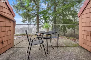 81 Oswego Summit, Lake Oswego, OR 97035 - Photo 19