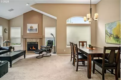 528 Creekside Dr, Salem, OR 97306 - Photo 9