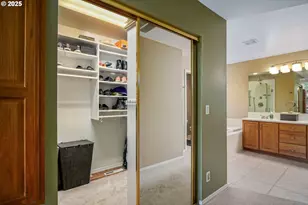 528 Creekside Dr, Salem, OR 97306 - Photo 35