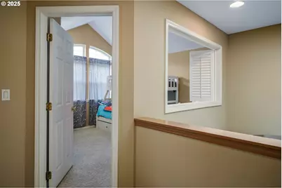 528 Creekside Dr, Salem, OR 97306 - Photo 39