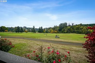 528 Creekside Dr, Salem, OR 97306 - Photo 29