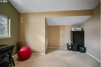 528 Creekside Dr, Salem, OR 97306 - Photo 47