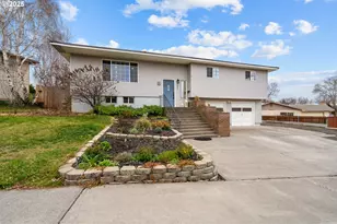 3226 SW Isaac Ave, Pendleton, OR 97801 - Photo 3