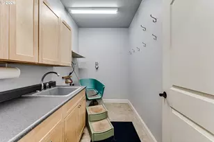 37871 Jasper Lowell Rd, Jasper, OR 97438 - Photo 31