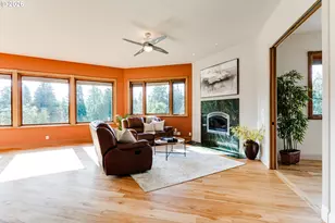 37871 Jasper Lowell Rd, Jasper, OR 97438 - Photo 3