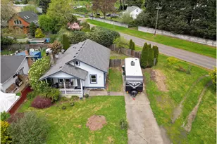 210 Rosewood St, Woodland, WA 98674 - Photo 3