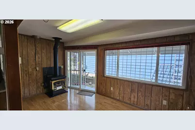 16055 SW Queen Victoria Pl, Portland, OR 97224 - Photo 11