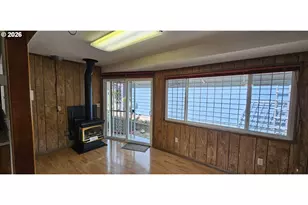 16055 SW Queen Victoria Pl, Portland, OR 97224 - Photo 11