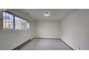 16055 SW Queen Victoria Pl, Portland, OR 97224 - Photo 7