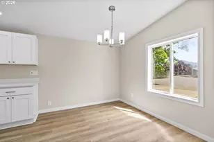 1944 McTavish Ct, Springfield, OR 97477 - Photo 9