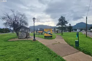 75 W Main St, Lowell, OR 97452 - Photo 19