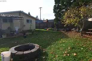 75 W Main St, Lowell, OR 97452 - Photo 13