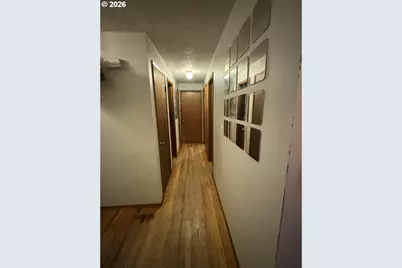 18630 SE Yamhill Cir, Portland, OR 97233 - Photo 9