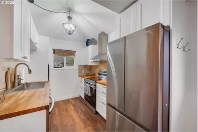 111 S Dolphin St, Rockaway Beach, OR 97136 - Photo 19