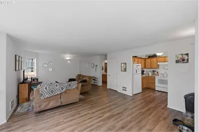 3840 Buccaneer Ln #A, North Bend, OR 97459 - Photo 9