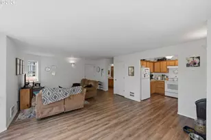 3840 Buccaneer Ln, North Bend, OR 97459 - Photo 9