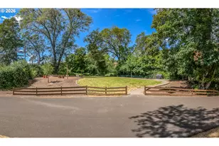 345 Littlebrook Ln, Roseburg, OR 97471 - Photo 39