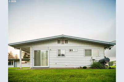 1031 Ring St, Keizer, OR 97303 - Photo 9