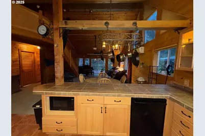 1415 N Alvord Ln, Otis, OR 97368 - Photo 7
