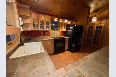 1415 N Alvord Ln, Otis, OR 97368 - Photo 11