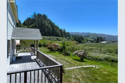 94665 N Bank Pistol River Rd, Gold Beach, OR 97444 - Photo 15