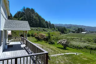 94665 N Bank Pistol River Rd, Gold Beach, OR 97444 - Photo 15