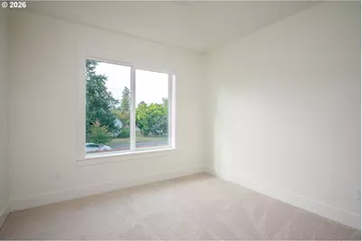 1126 NE 84th Ave, Portland, OR 97220 - Photo 29