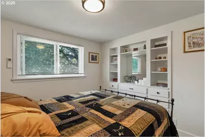 230 SE Howell Prairie Rd, Salem, OR 97317 - Photo 21