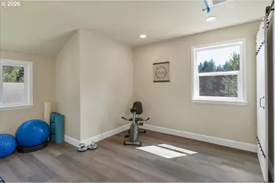 230 SE Howell Prairie Rd, Salem, OR 97317 - Photo 33
