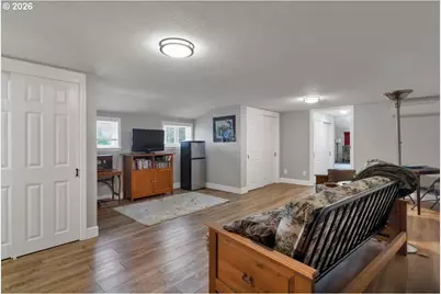 230 SE Howell Prairie Rd, Salem, OR 97317 - Photo 25