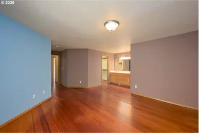 205 E Myrtlewood Ct, Newberg, OR 97132 - Photo 23